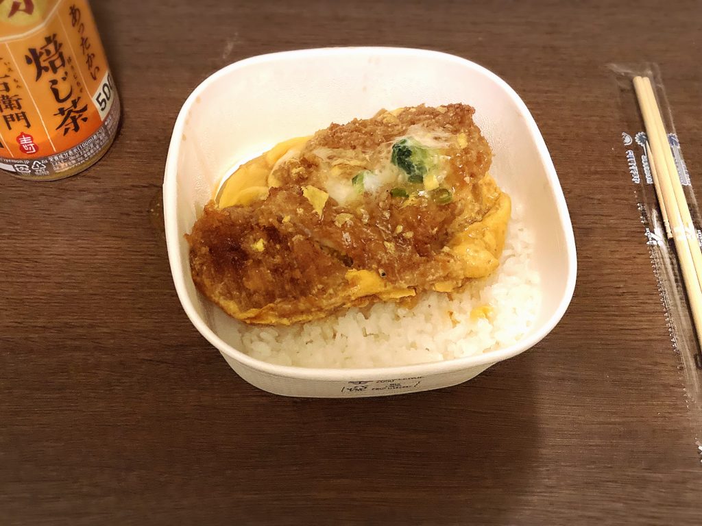 セブンイレブンのカツ丼